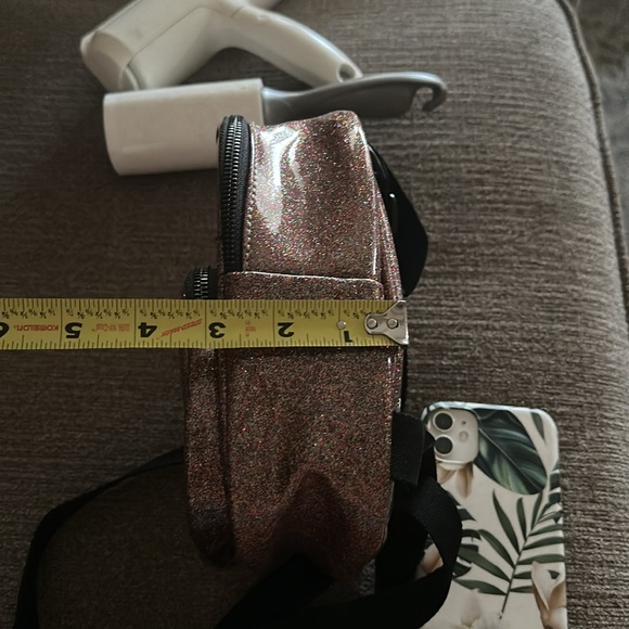 Adorable pink sparkle mini backpack NWT - Picture 5 of 16